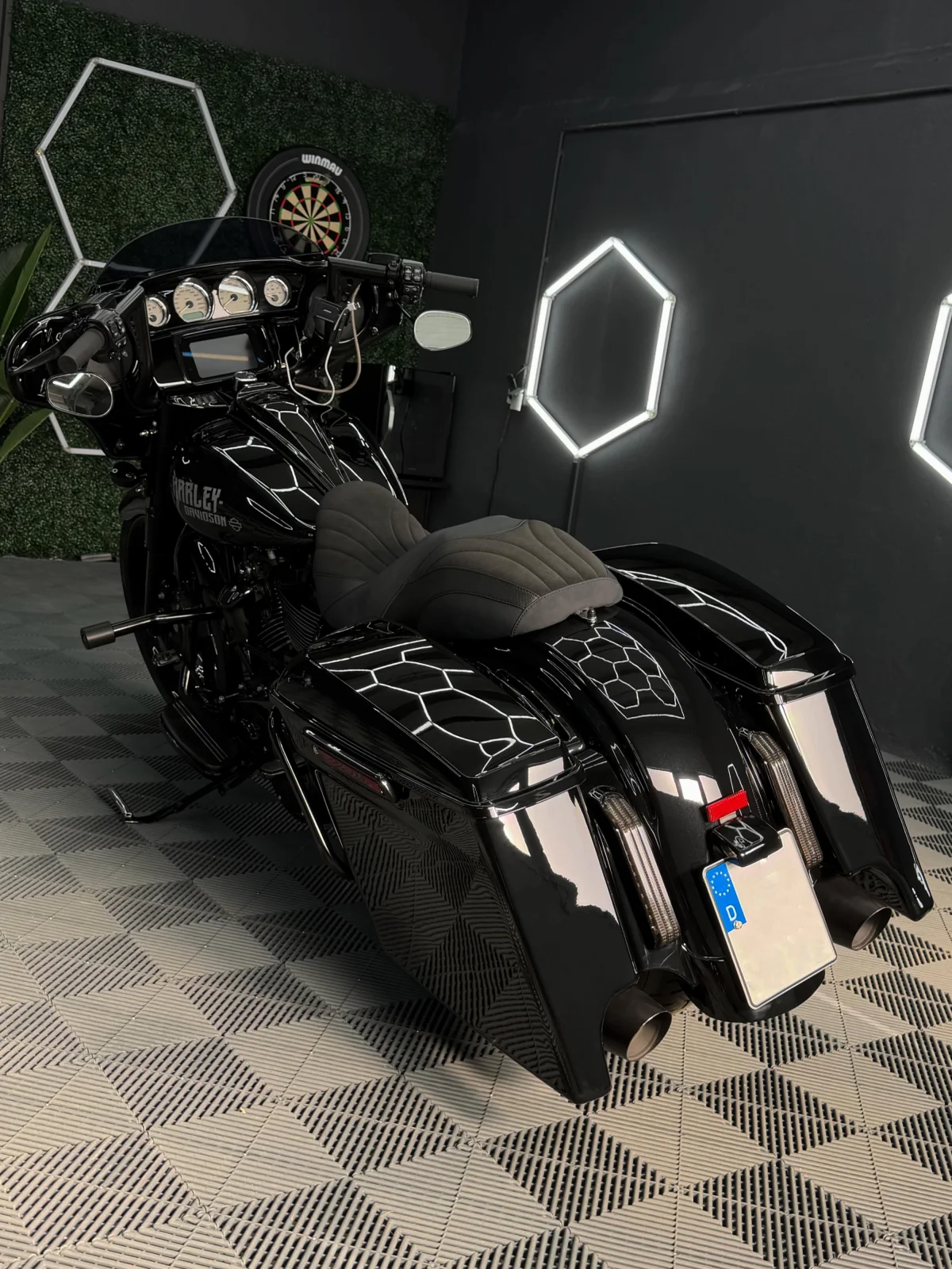 Motorrad-Aufbereitung Referenz 3 von VELAR