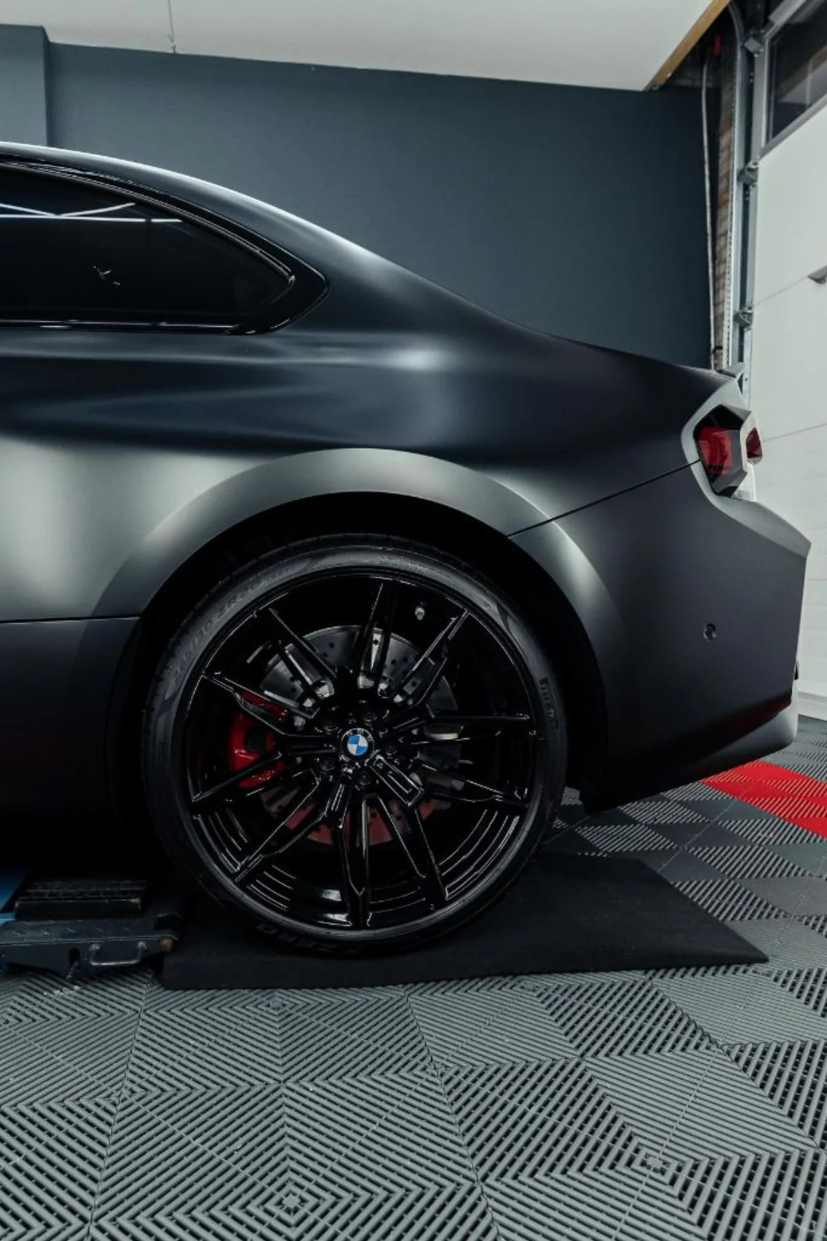 Lackschutzfolie Referenz 1 von VELAR