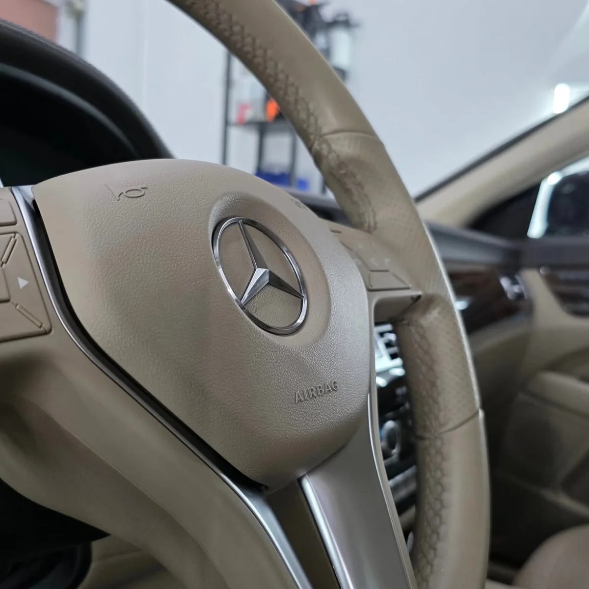 Premium Signature bei VELAR in Chemnitz und Zwickau